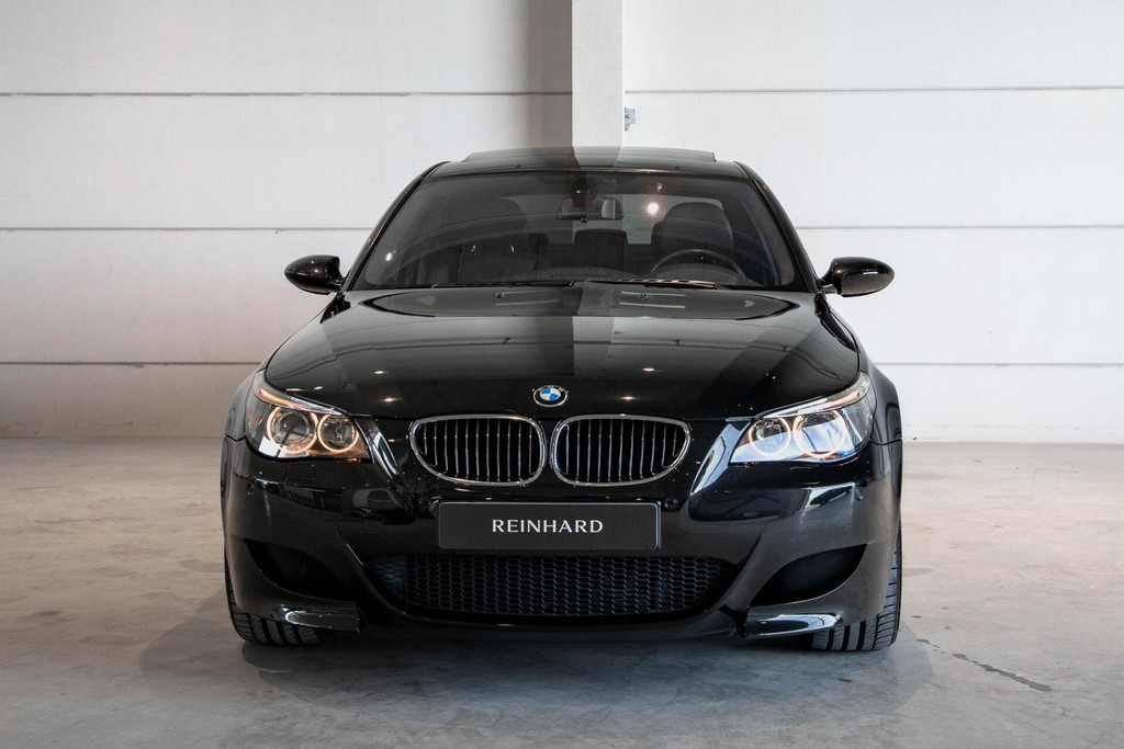 BMW M5 5-serie / Aut. / HUD / Stoelvent. / Dlr. Ond. / Nwe Lagerschalen + Vanos 52115553-1.jpg | REINHARD